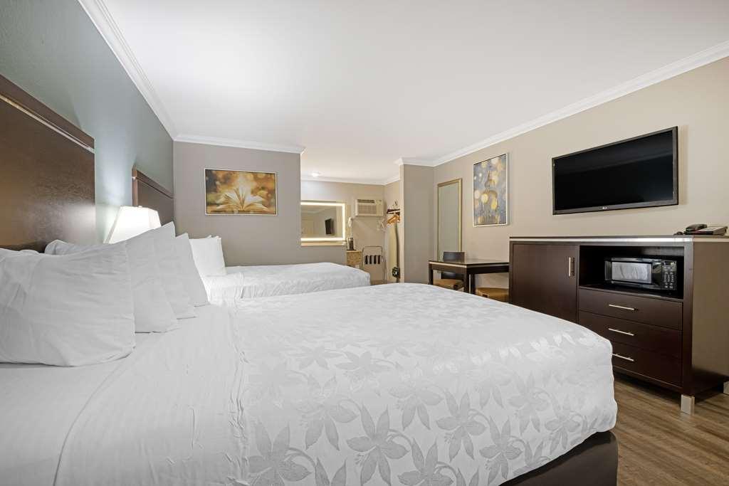 Best Western Courtesy Inn Hotel - Anaheim Resort At The Park Δωμάτιο φωτογραφία