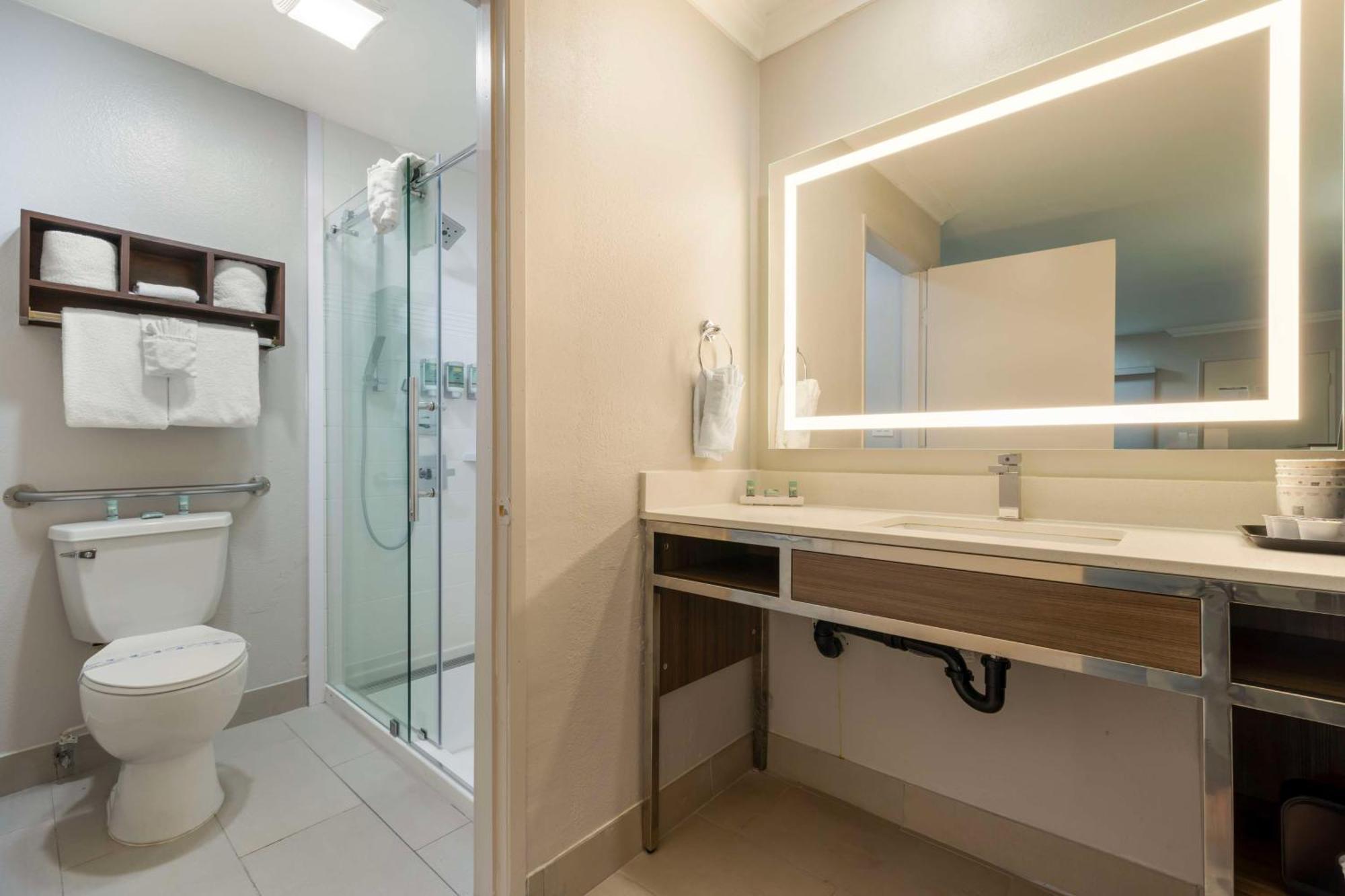 Best Western Courtesy Inn Hotel - Anaheim Resort At The Park Εξωτερικό φωτογραφία