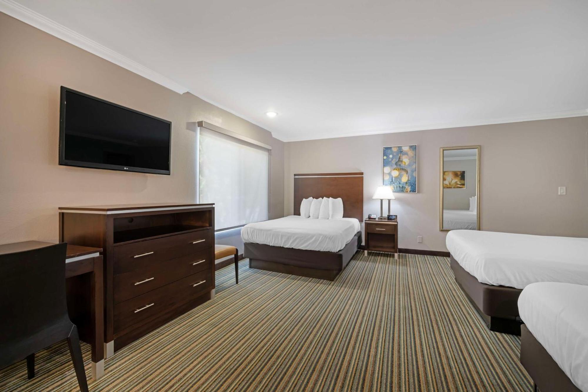 Best Western Courtesy Inn Hotel - Anaheim Resort At The Park Εξωτερικό φωτογραφία