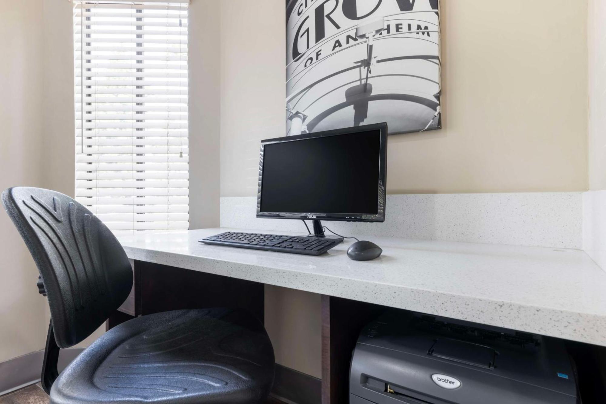 Best Western Courtesy Inn Hotel - Anaheim Resort At The Park Εξωτερικό φωτογραφία