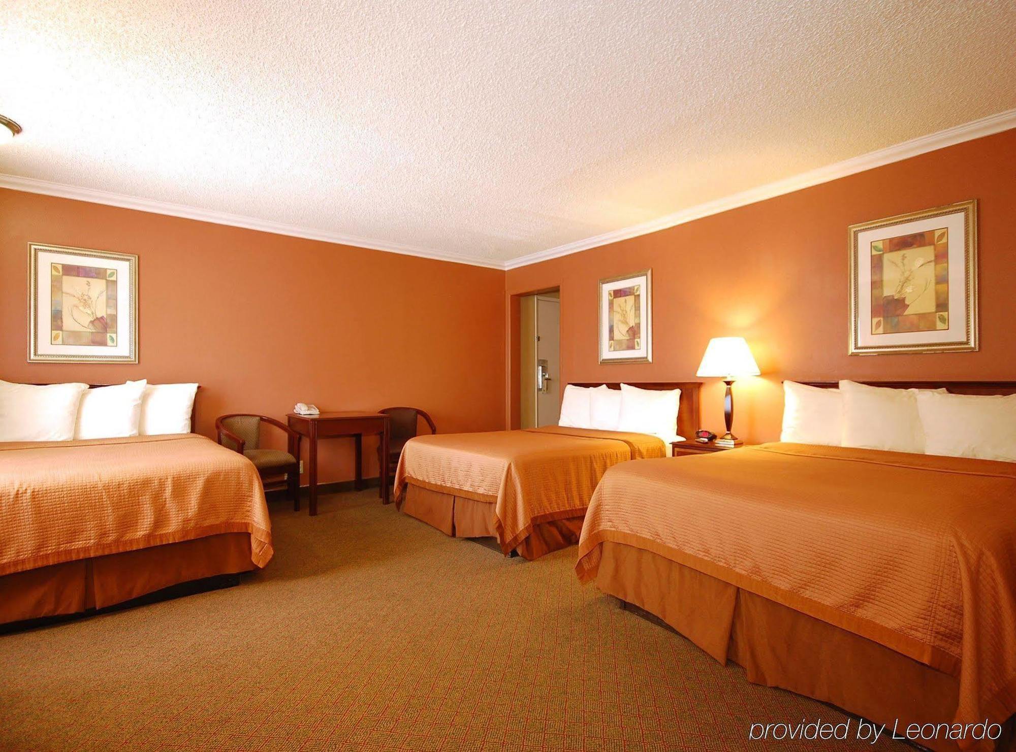 Best Western Courtesy Inn Hotel - Anaheim Resort At The Park Δωμάτιο φωτογραφία